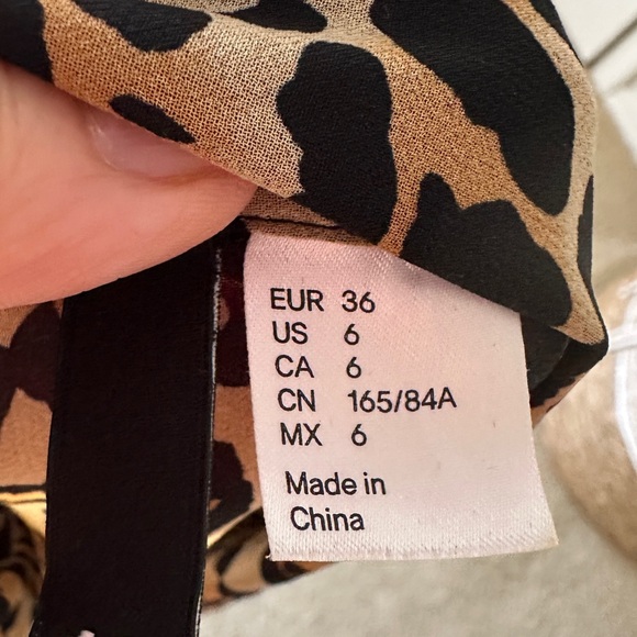 H&M Leopard Print Button-Up Blouse - Picture 8 of 10